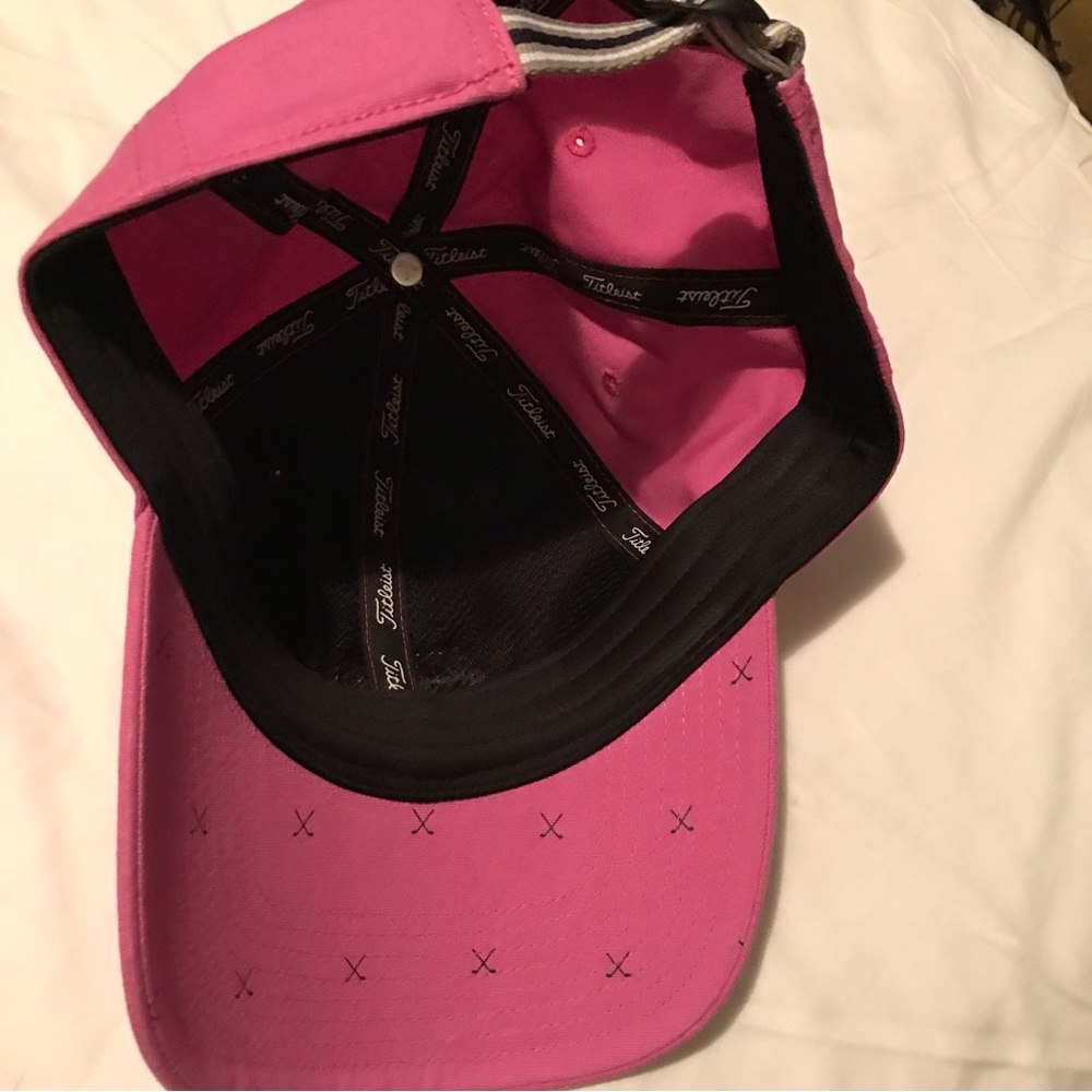 Golf Hat - Picture 2 of 4